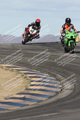 media/Nov-16-2025-Race Pace (Sun) [[8c5fa54630]]/Verified Riders/1-Turns 9 and 10 (925am)/